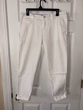 Banana Republic Weekend Chino Crop Pants White